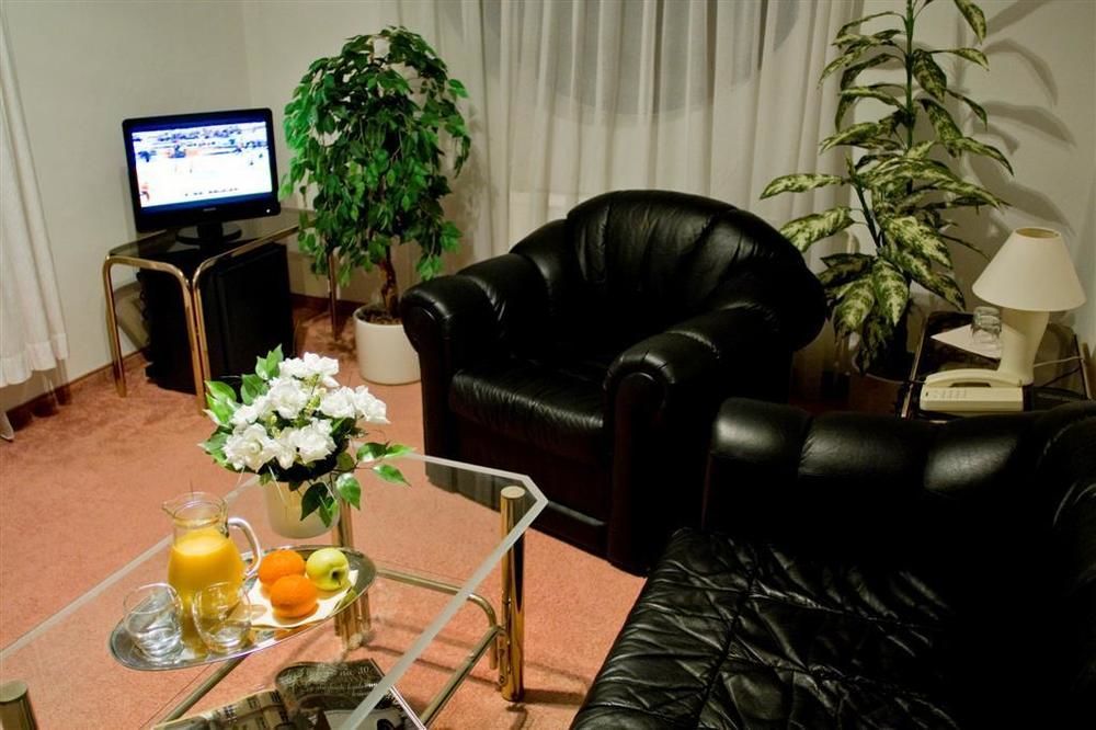Interhotel America Готель Пісек