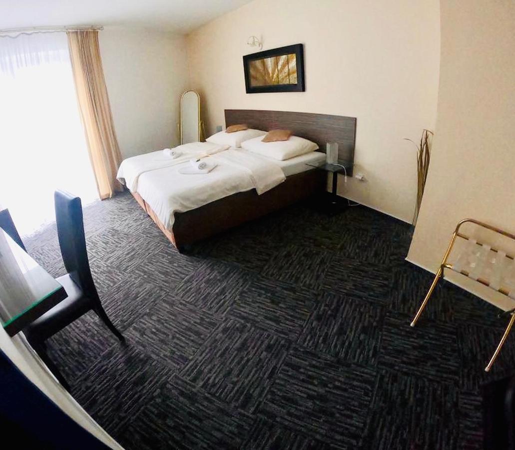 Готель Interhotel America